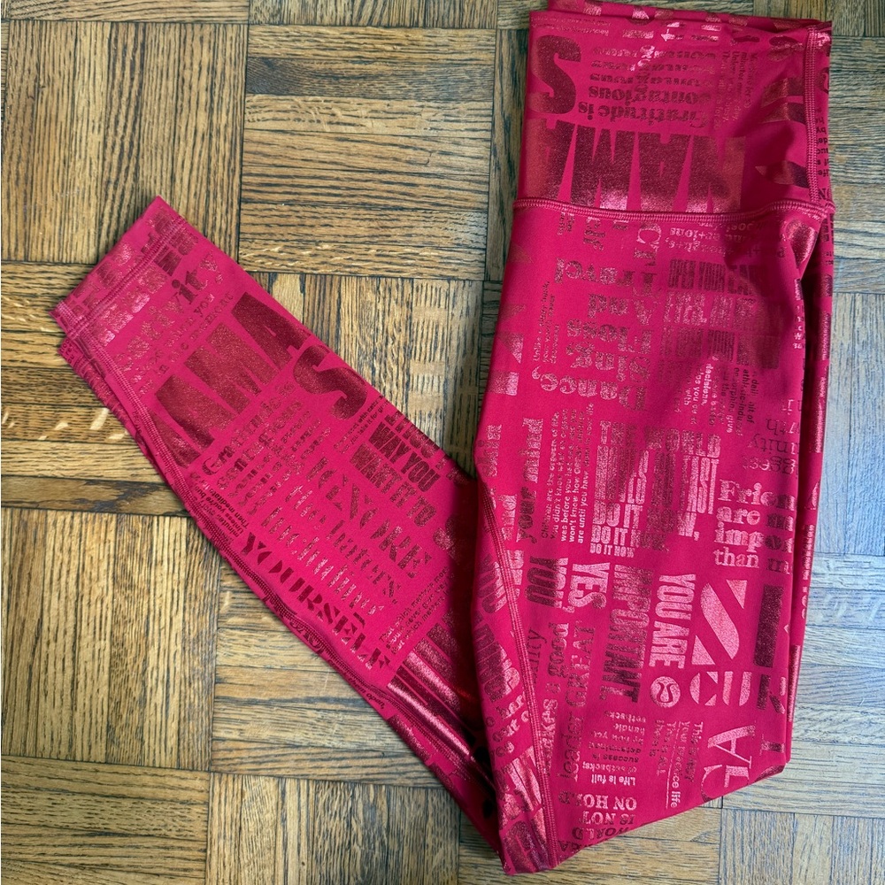 LIMITED EDITION Lululemon Athletica Foil Dark Red size 8 leggings 28”